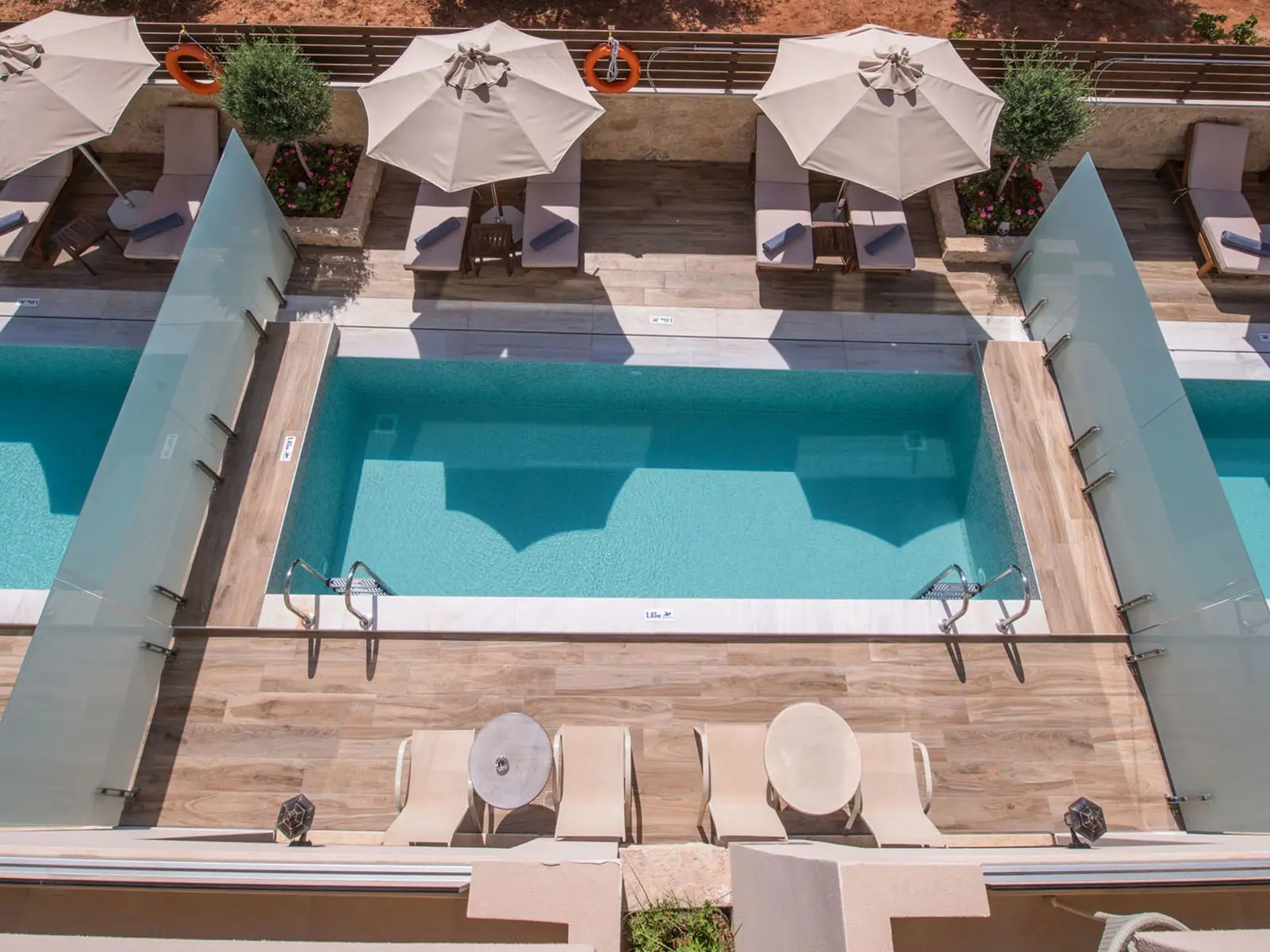 Basen w hotelu Cactus Royal