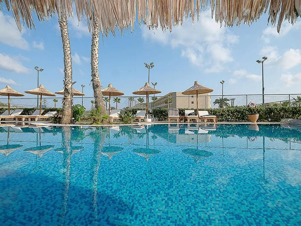 Club Aphrodite Beach — APHRODITE BEACH CLUB