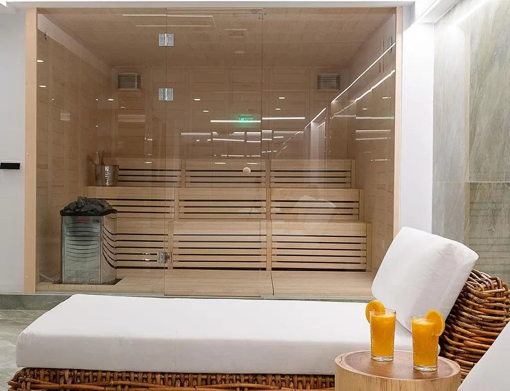 Club Aphrodite Beach — APHRODITE BEACH CLUB