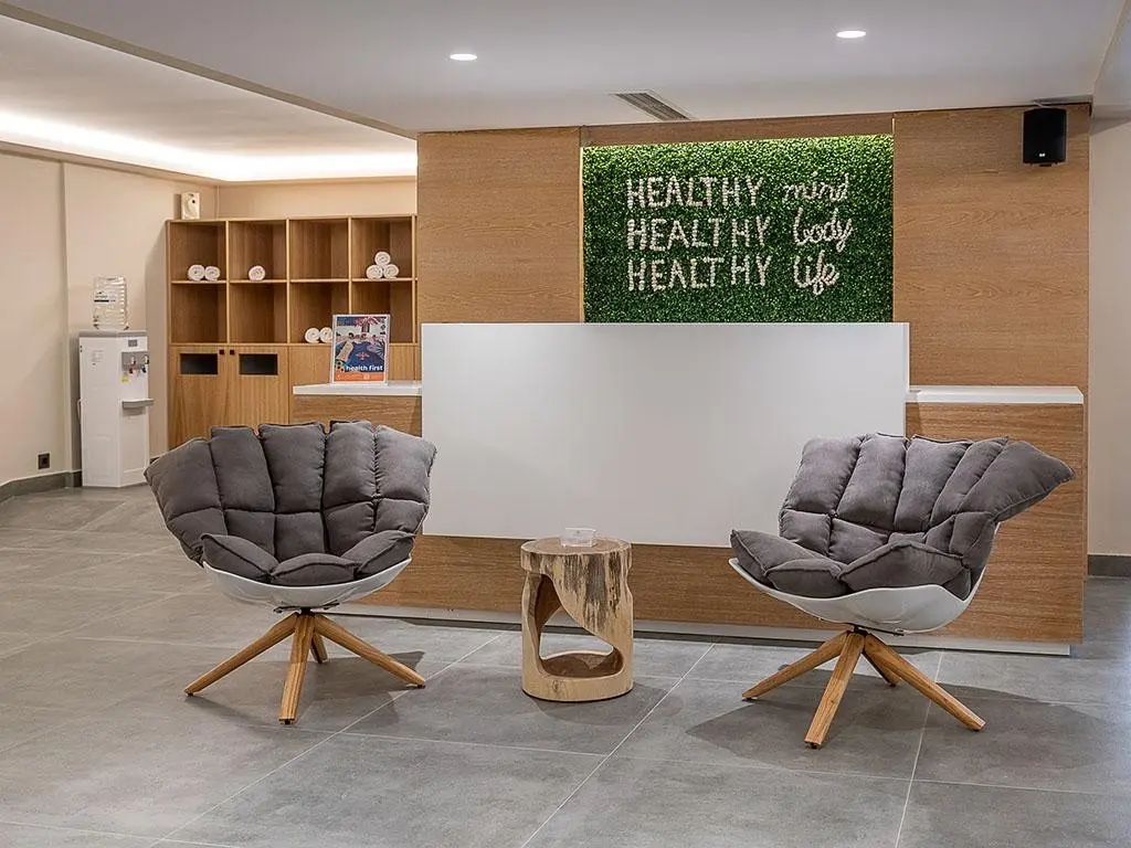 Club Aphrodite Beach — APHRODITE BEACH CLUB