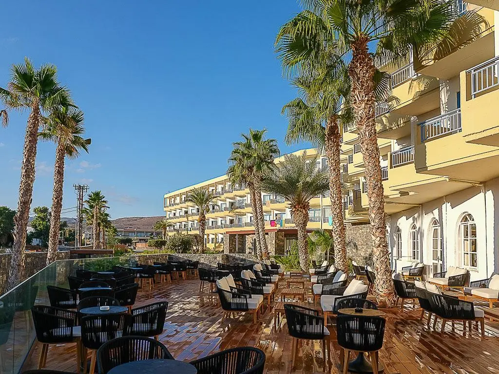 Club Aphrodite Beach — APHRODITE BEACH CLUB