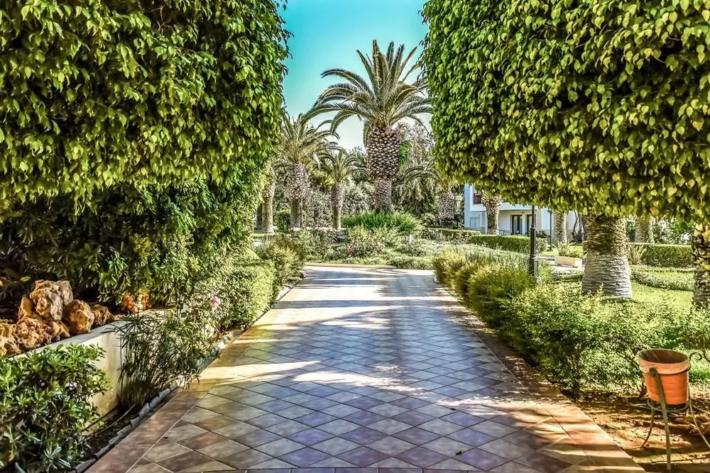 Creta Royal — CRETA ROYAL