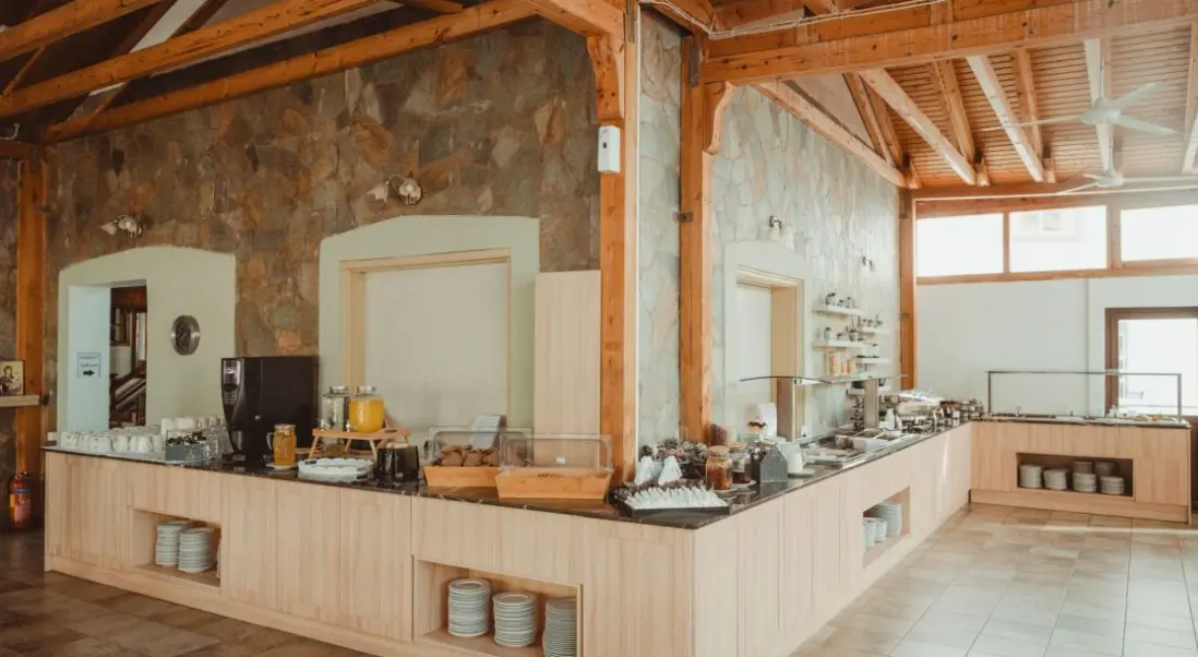 Restauracja i jedzenie w hotelu Elea Terra