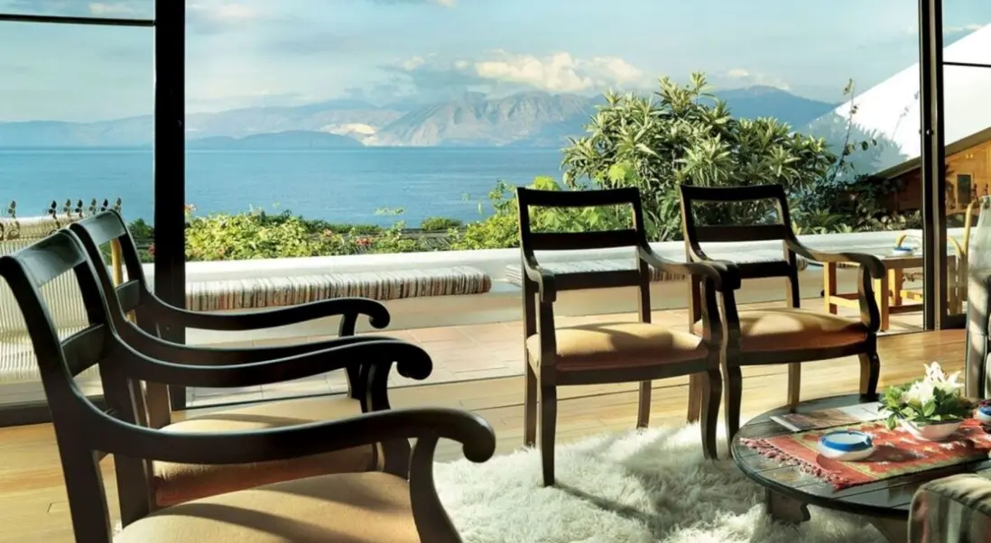 Widok z hotelu Elounda Mare
