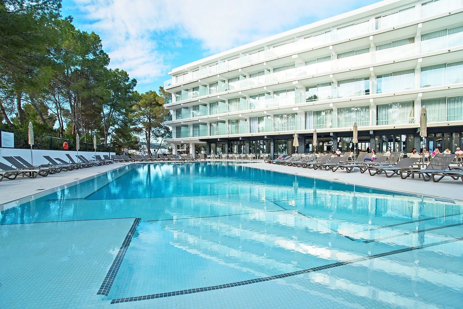 Hotel Els Pins Resort & Spa