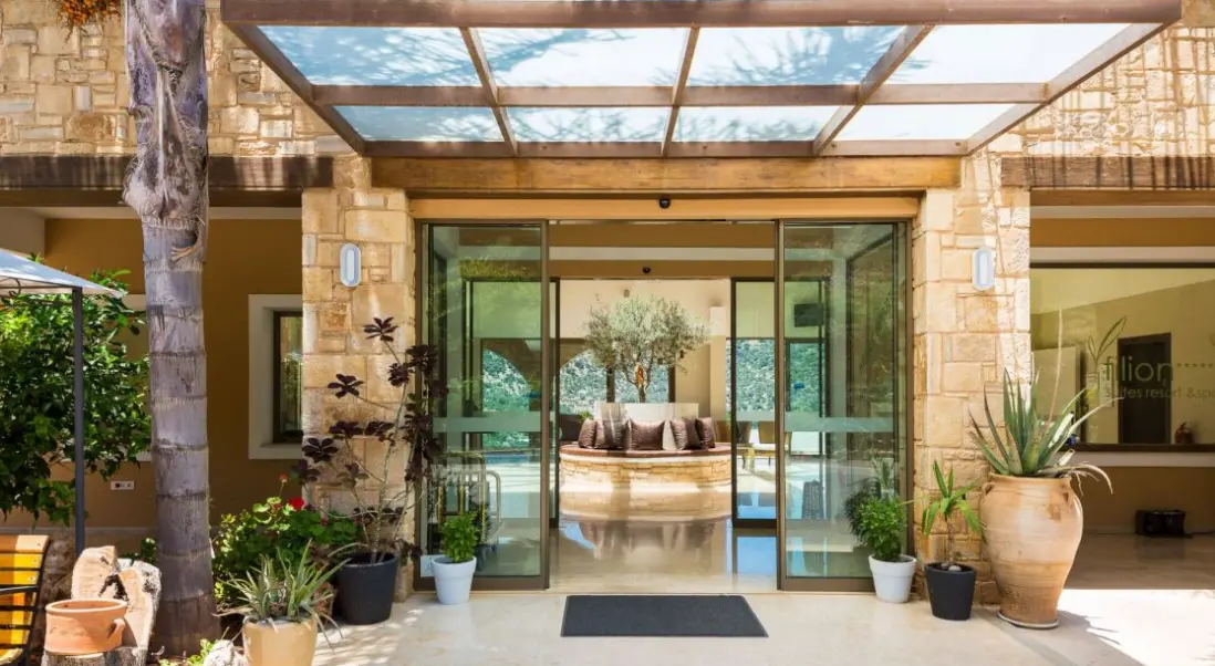 Spa w hotelu Filion Suite Resort & Spa
