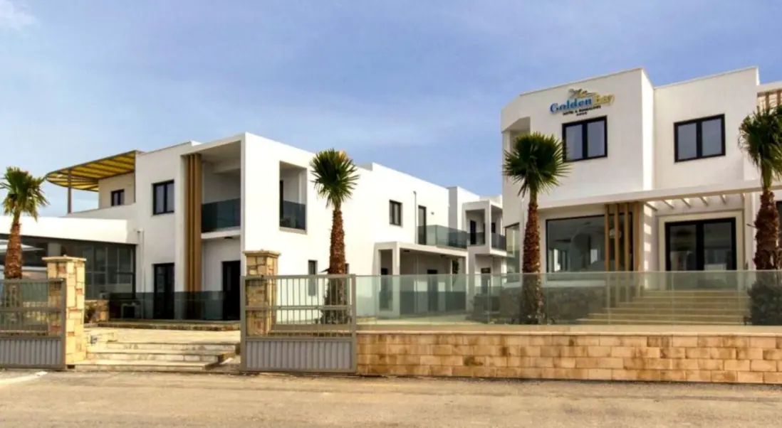 Obiekt hotelu Golden Bay Hotel & Bungalows