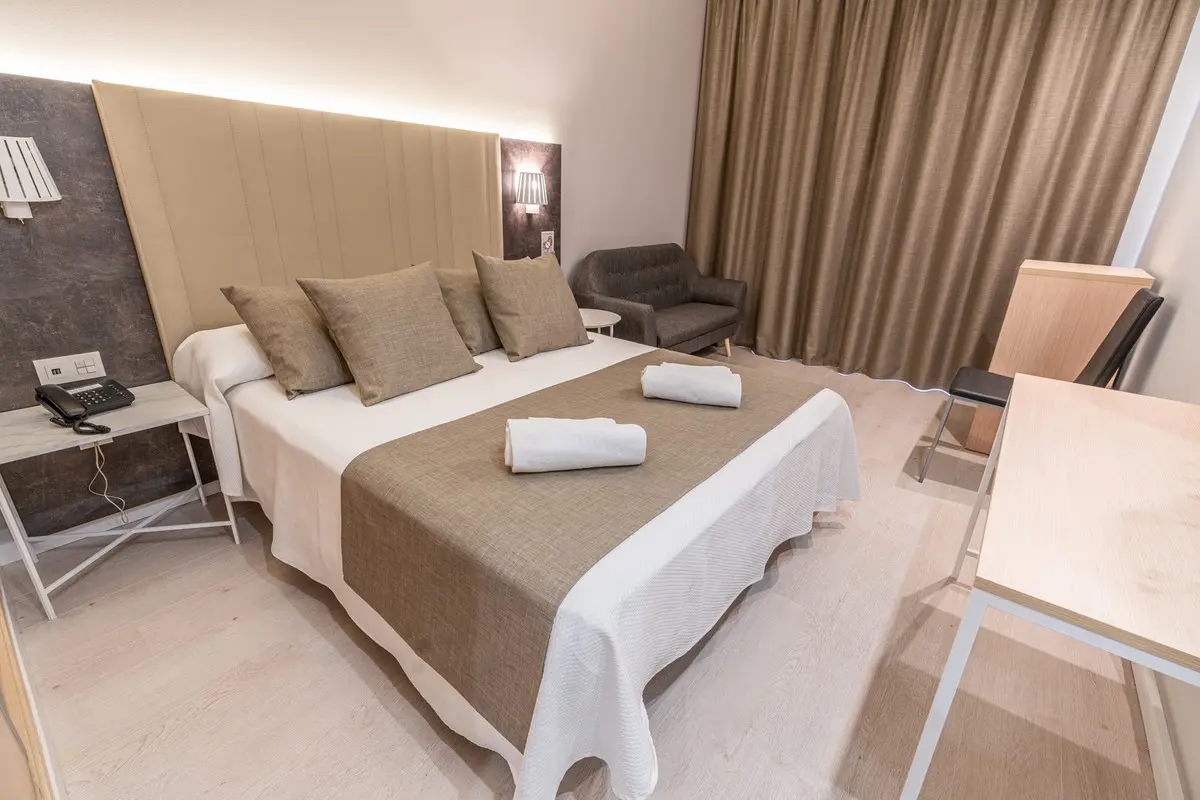 Golden Beach Resort — GOLDEN