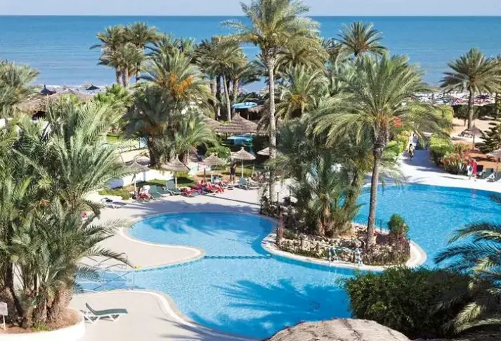 Basen w hotelu Golf Beach Djerba