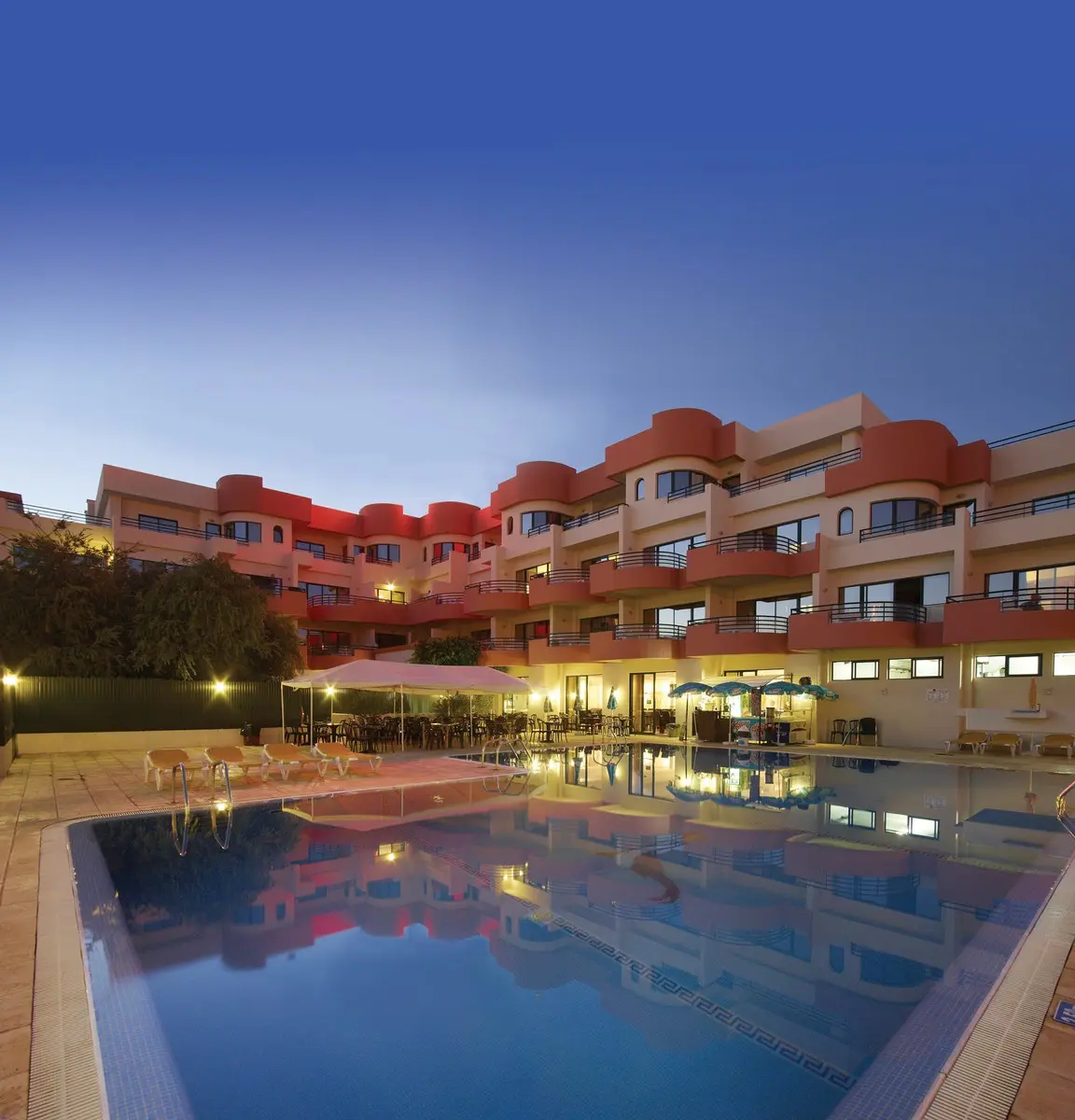 Grand Muthu Forte da Oura — GRAND MUTHU FORTE DA OURA