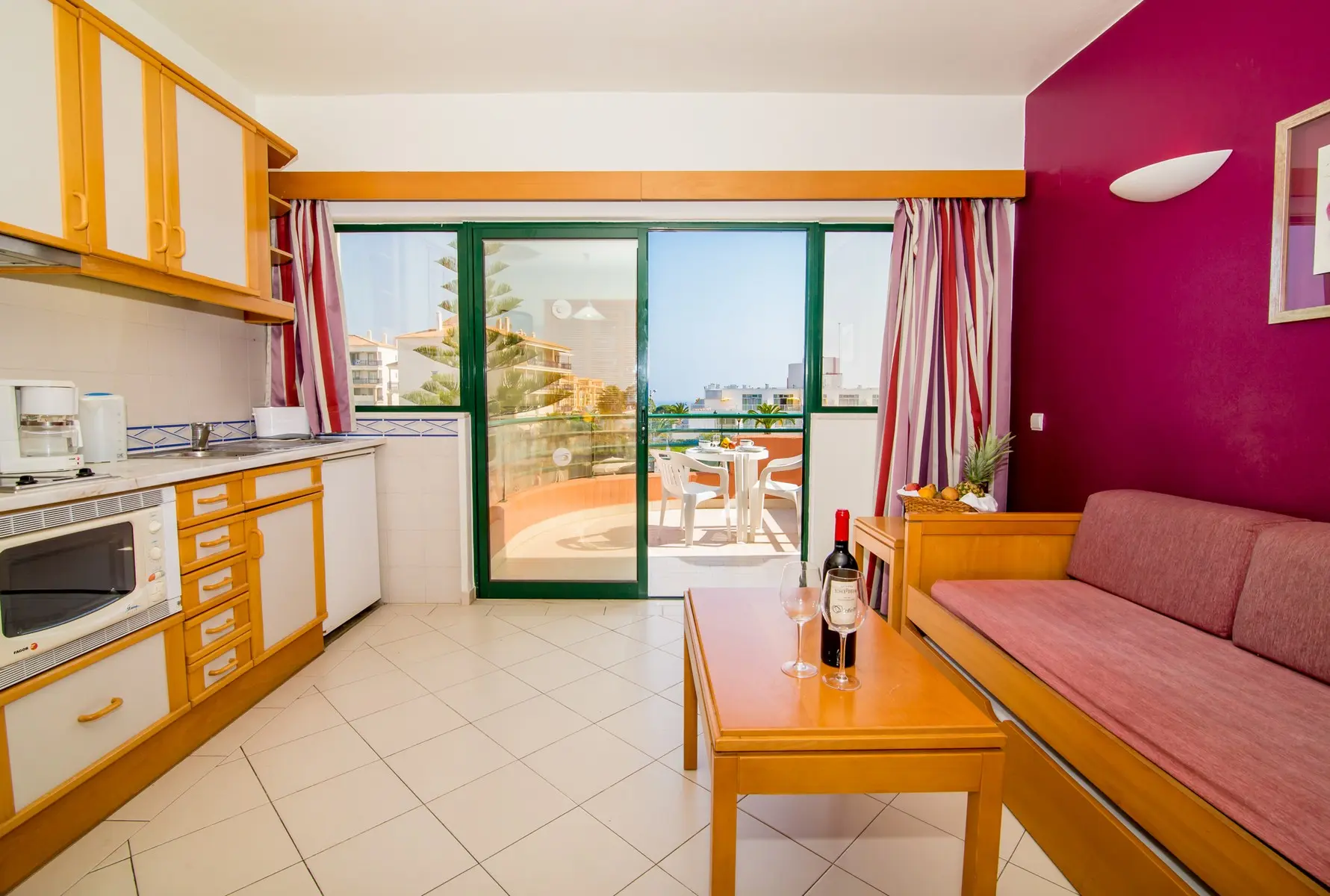 Grand Muthu Forte da Oura — GRAND MUTHU FORTE DA OURA