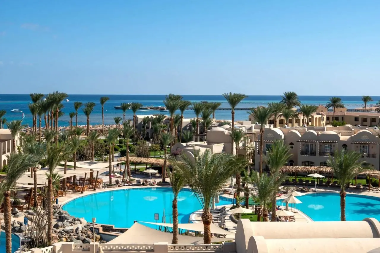 Basen w hotelu Iberotel Makadi Beach