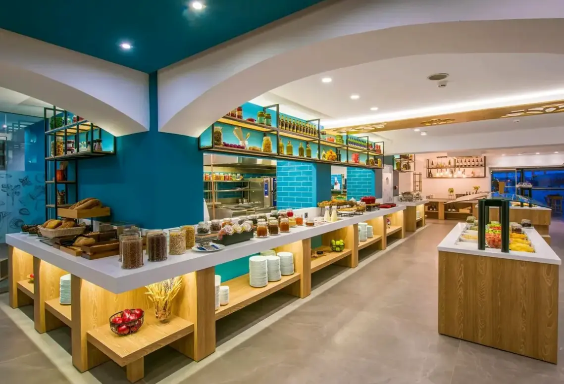 Restauracja i jedzenie w hotelu Infinity Blue Boutique Hotel & Spa