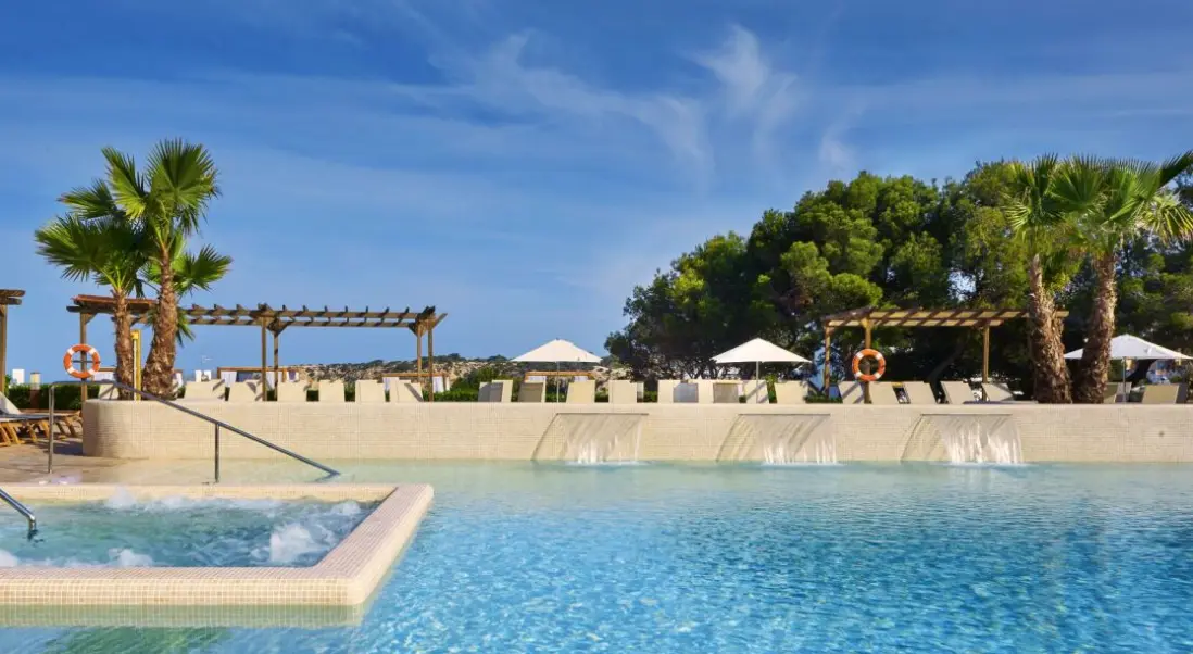 Basen w hotelu Insotel Club Tarida Playa