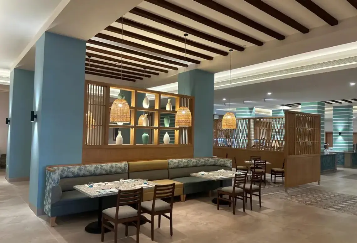 Restauracja i jedzenie w hotelu Jaz Elite Asteria