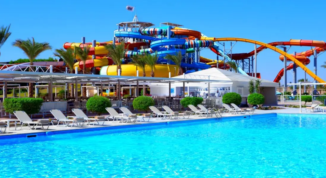 Basen w hotelu Jaz Makadi Aquaviva