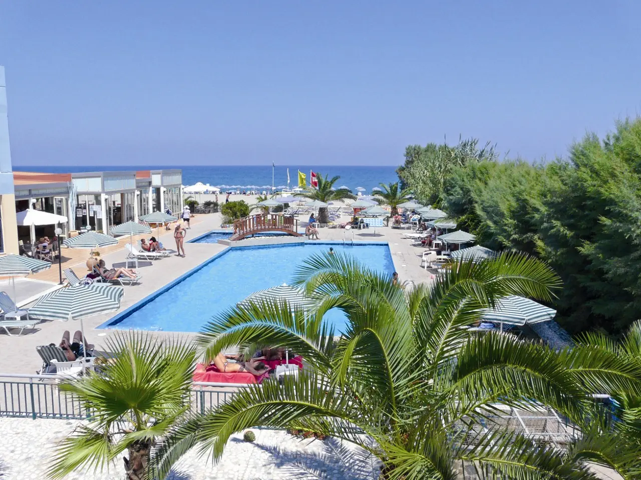 Kathrin Beach — KATHRIN BEACH