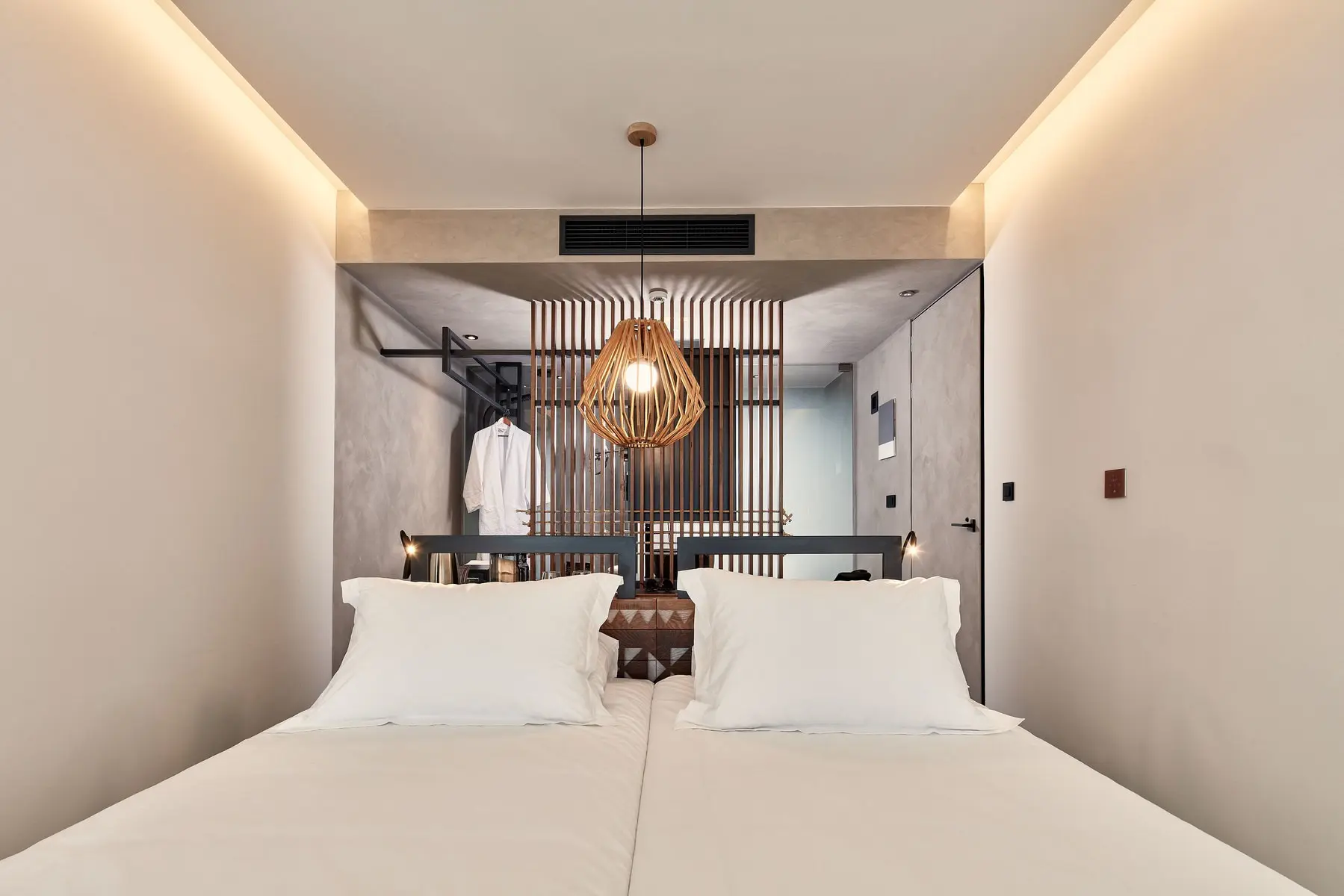 La Mer Resort & Spa — LA MER RESORT AND SPA