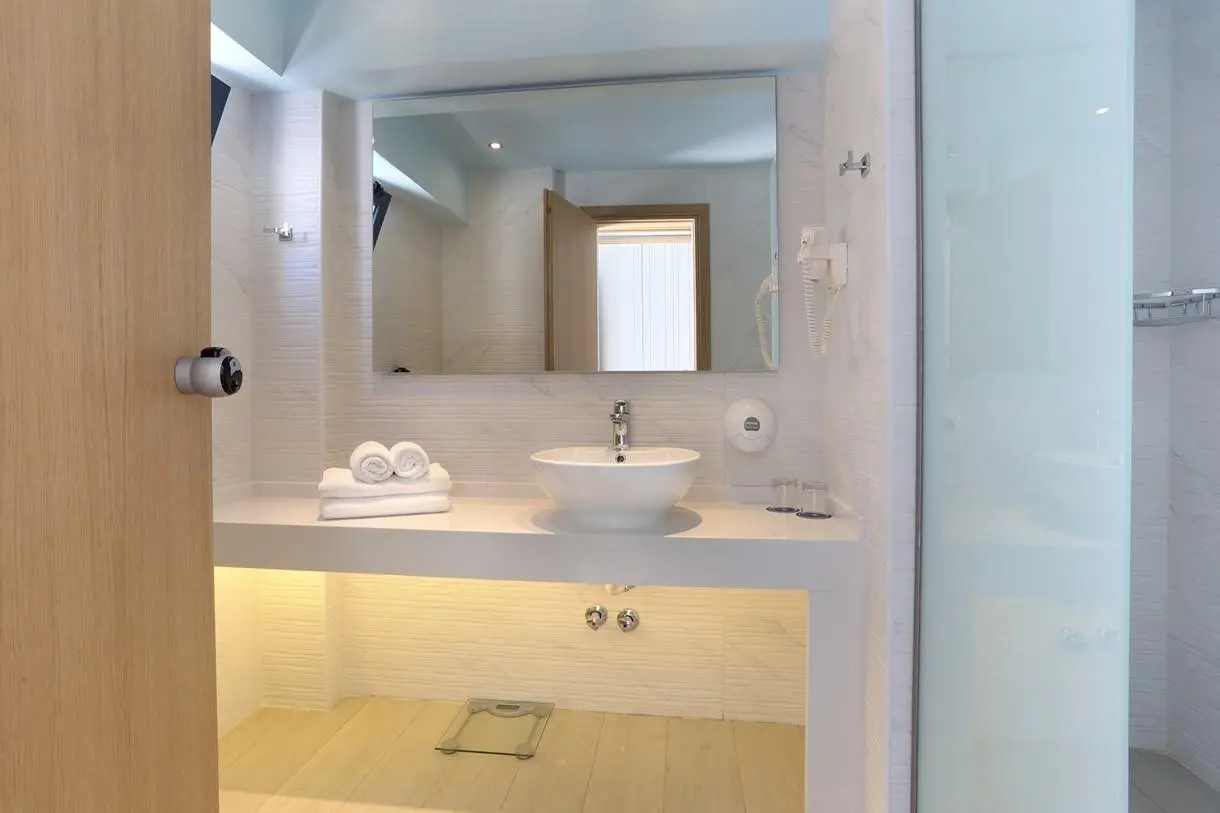 Lyttos Beach — LYTTOS BEACH