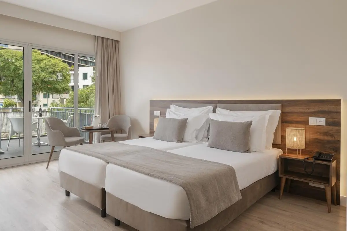 Madeira Bright Star — MADEIRA BRIGHT STAR