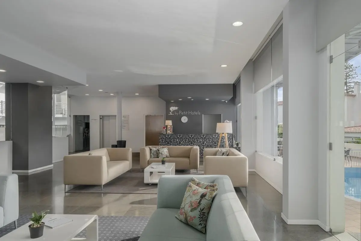 Madeira Bright Star — MADEIRA BRIGHT STAR