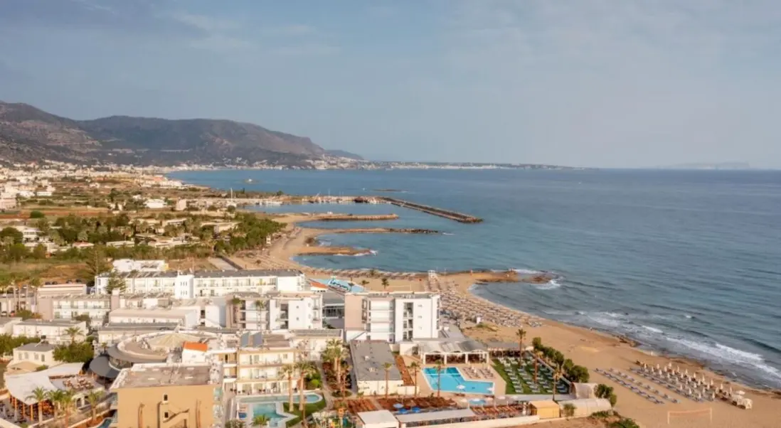 Widok z hotelu Malia Bay Beach Hotel & Bungalows