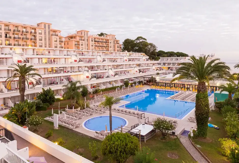 Basen w hotelu Muthu Clube Praia da Oura