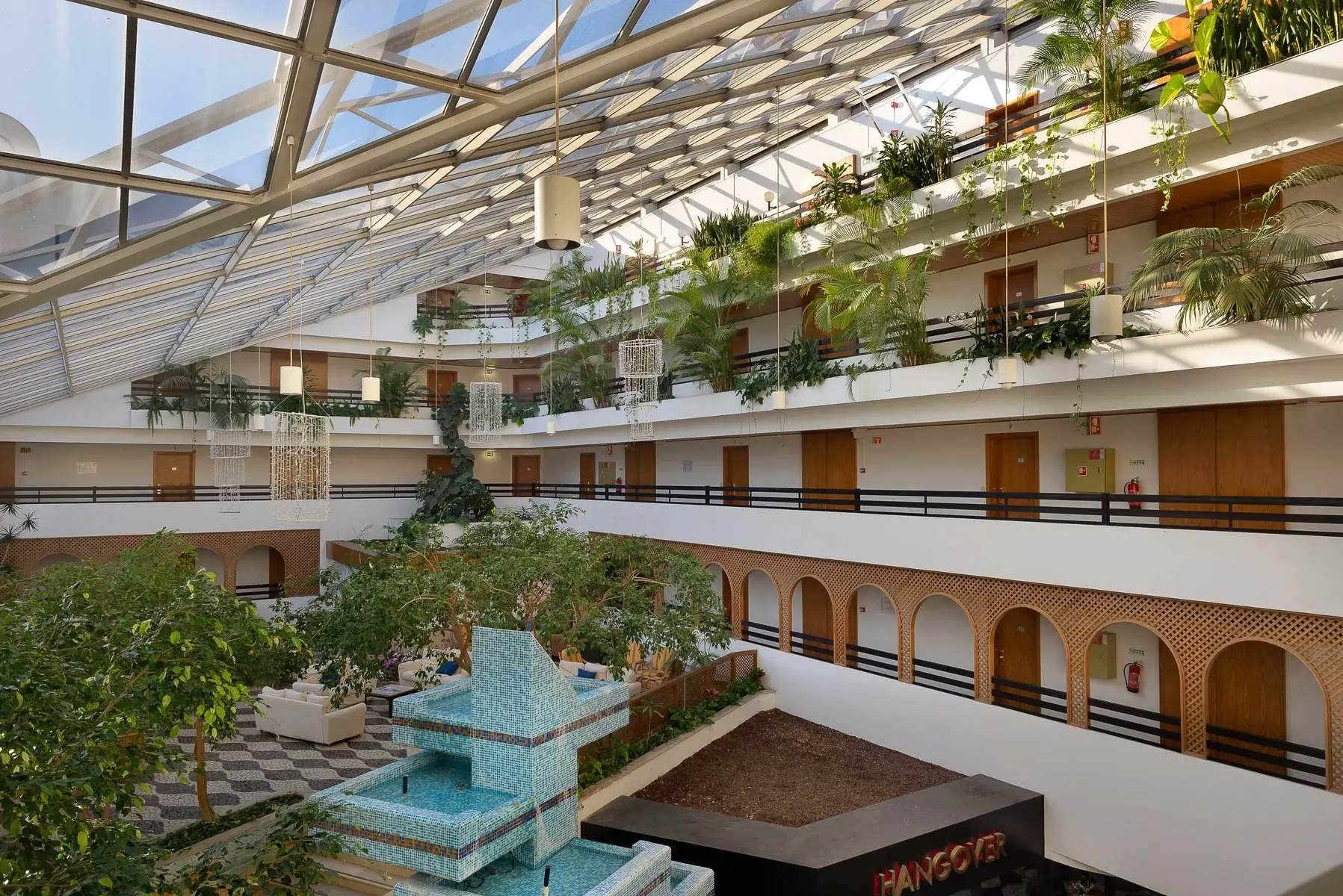Lobby hotelu Muthu Oura Praia