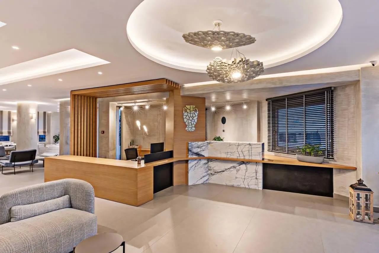 Nefeli — NEFELI HOTEL RTH