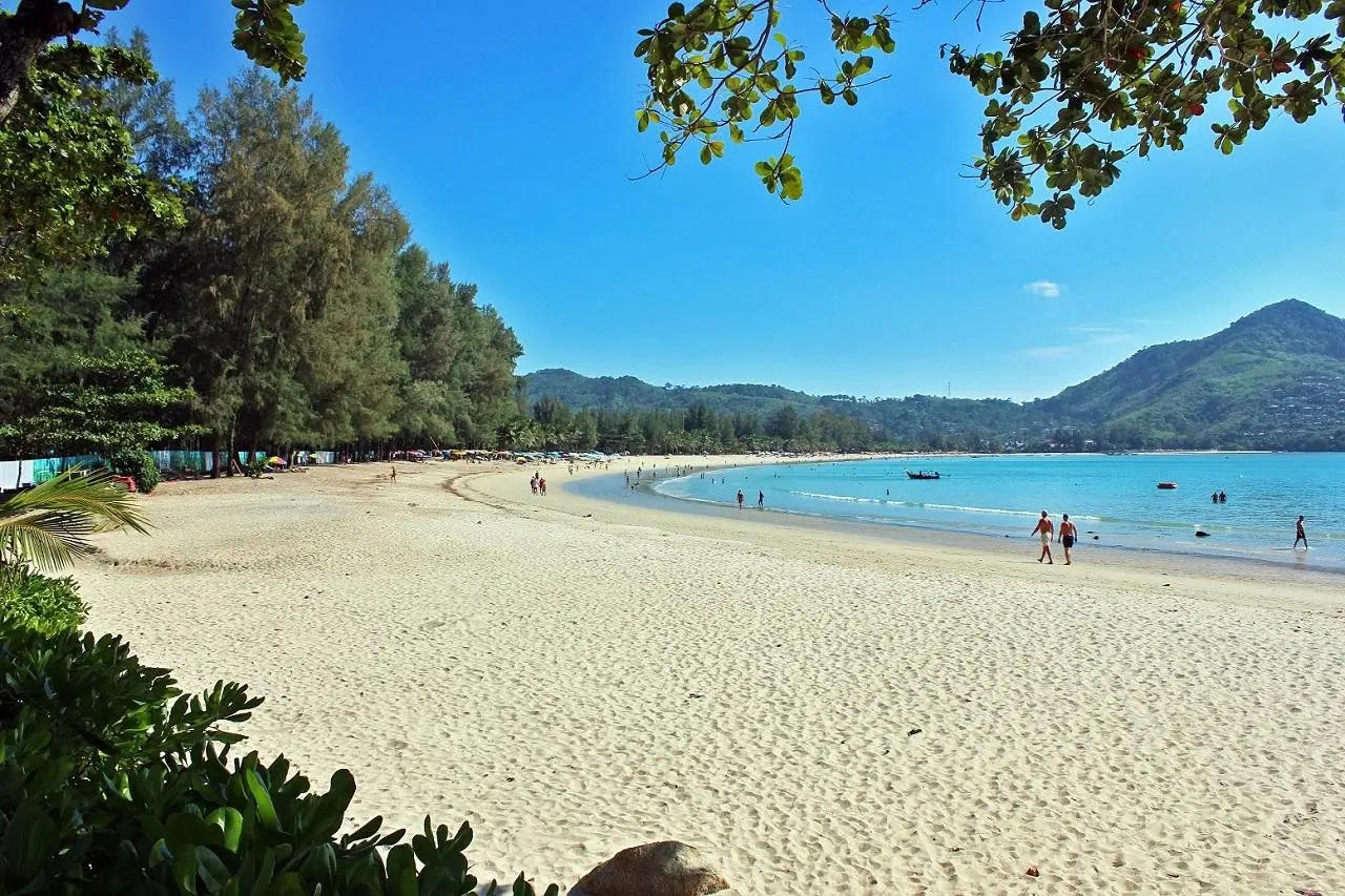 Plaża przy hotelu Novotel Phuket Kamala Beach
