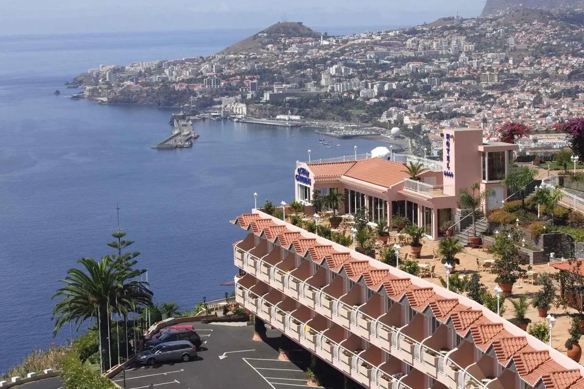 Ocean Gardens — OCEAN GARDENS