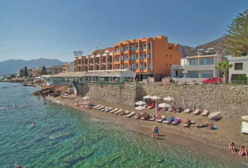 Plaża przy hotelu Palmera Beach Hotel & Spa
