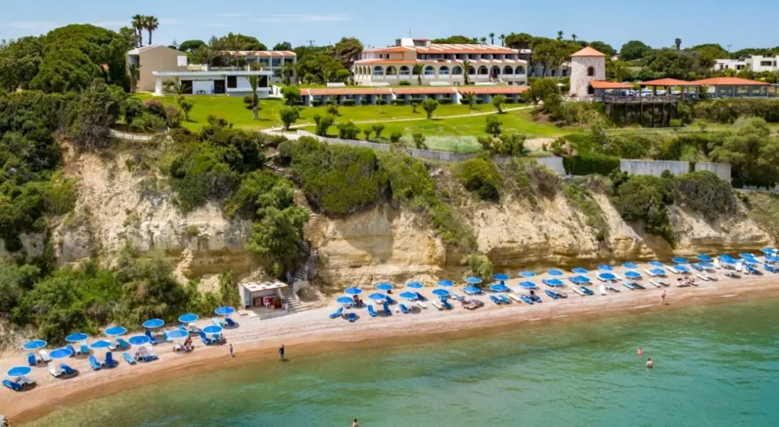 Plaża przy hotelu Pavlina Beach