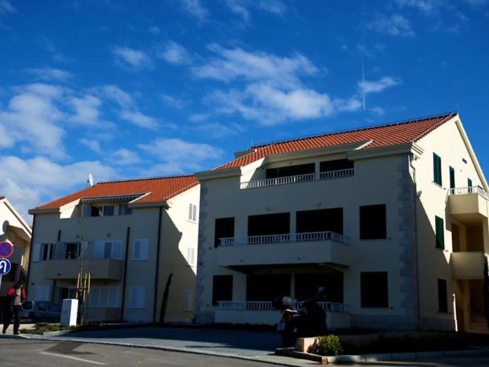 Hotel Pervanovo Apartments