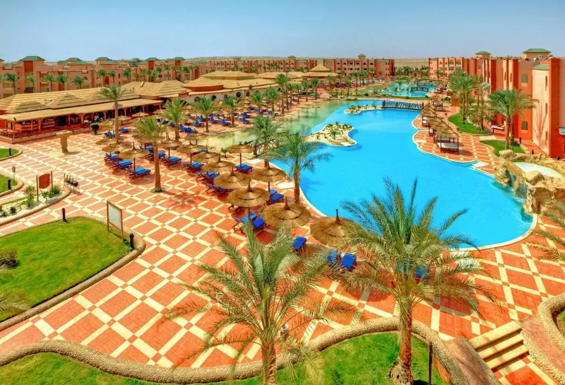 Basen w hotelu Pickalbatros Aqua Vista Resort
