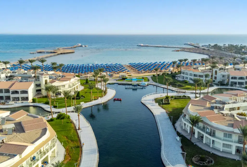 Obiekt hotelu Pickalbatros Dana Beach Resort