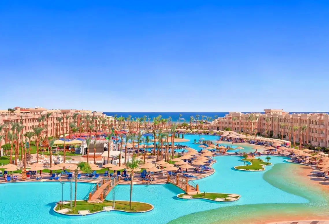 Basen w hotelu Pickalbatros Palace Resort