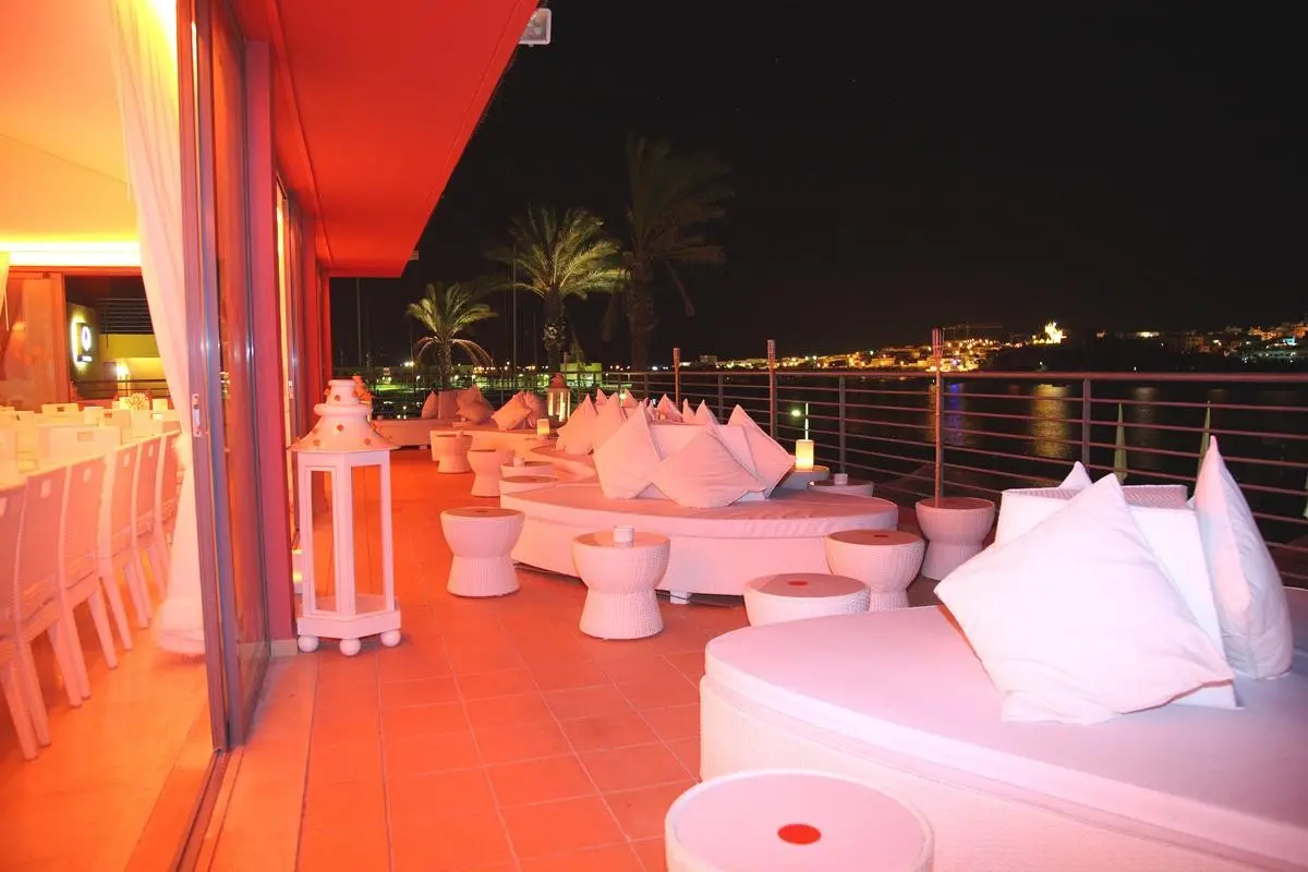Restauracja i jedzenie w hotelu Porto Mare Resort