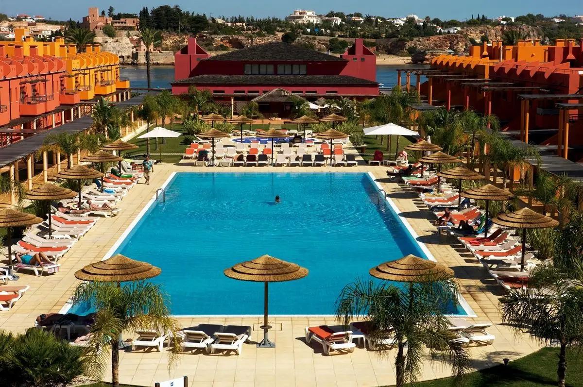 Basen w hotelu Porto Mare Resort