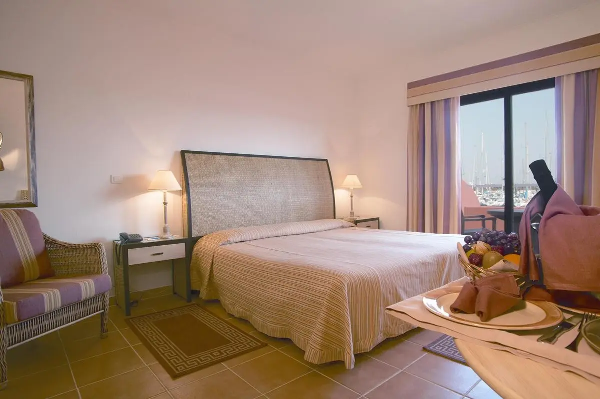 Pokój w hotelu Porto Mare Resort