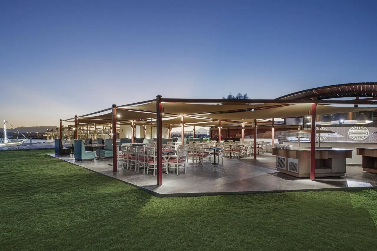 Pyramisa Sahl Hasheesh — PYRAMISA SAHL HASHEESH BEACH RESORT