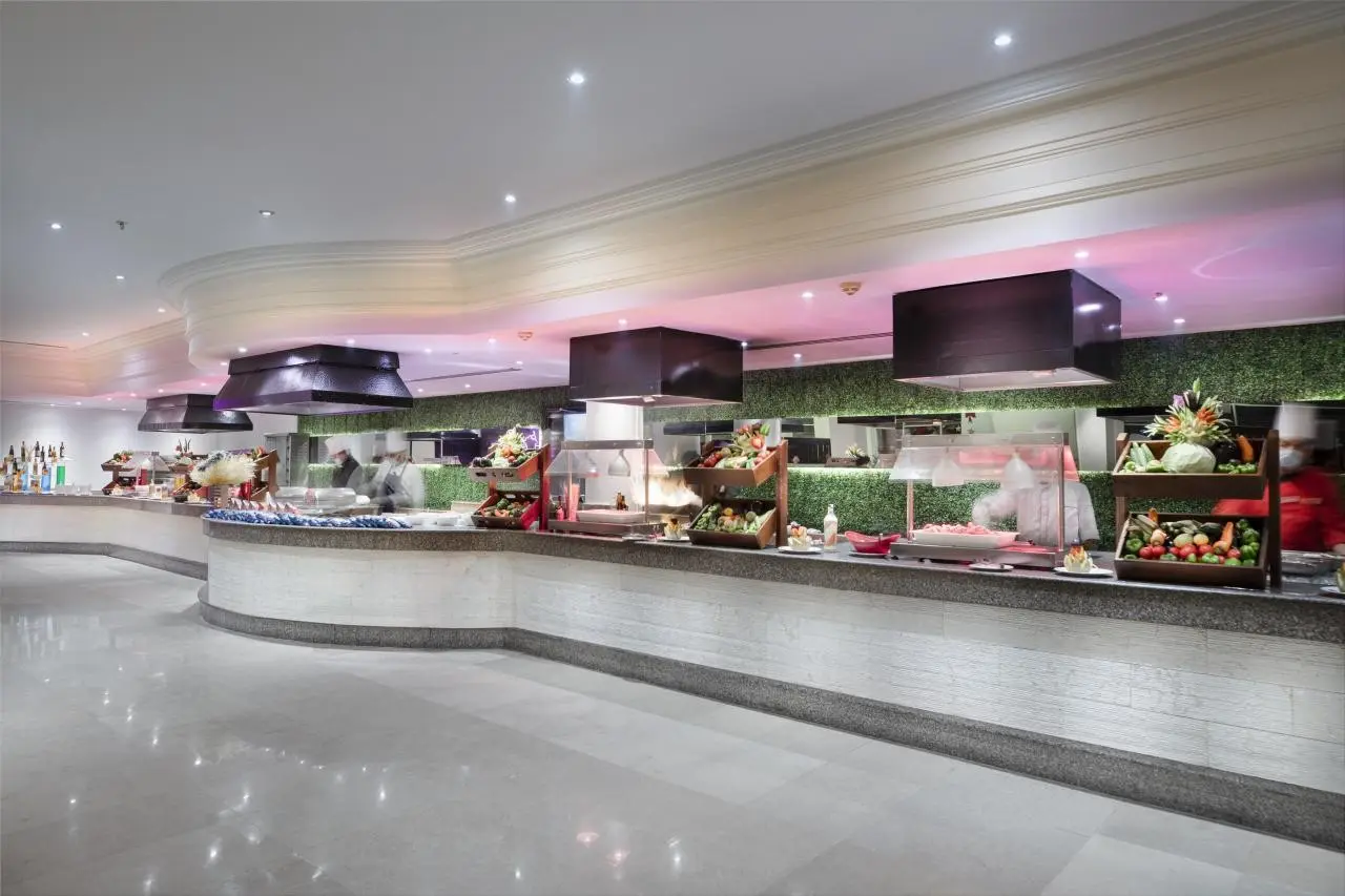 Pyramisa Sahl Hasheesh — PYRAMISA SAHL HASHEESH BEACH RESORT