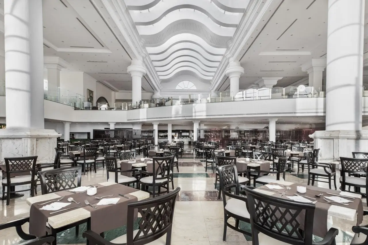 Pyramisa Sahl Hasheesh — PYRAMISA SAHL HASHEESH BEACH RESORT