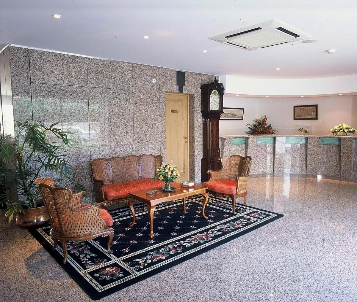 Quintinha de Sao Joao — QUINTINHA DE SAO JOAO