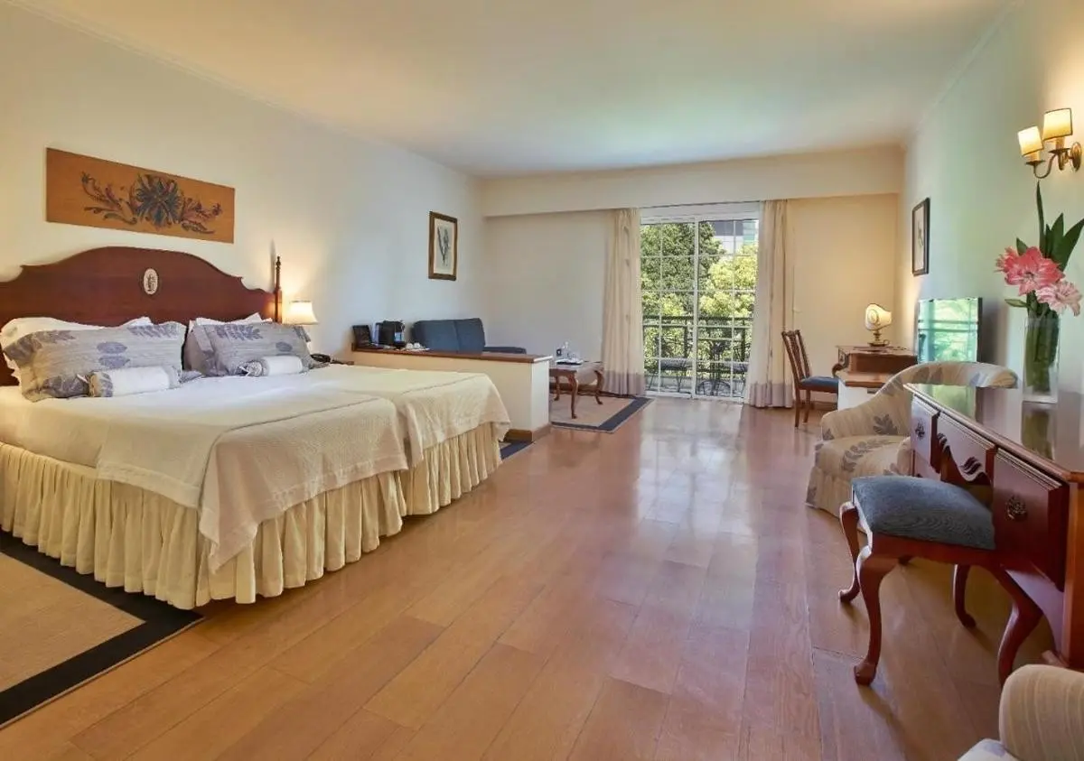 Quintinha de Sao Joao — QUINTINHA DE SAO JOAO