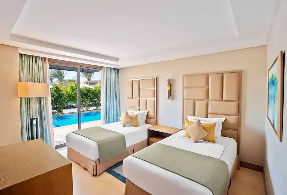 Pokój w hotelu Rixos Premium Magawish Suites & Villas