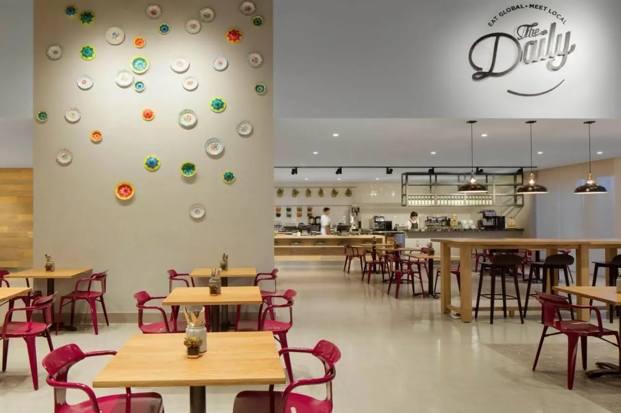 Rove Dubai Marina — ROVE DUBAI MARINA