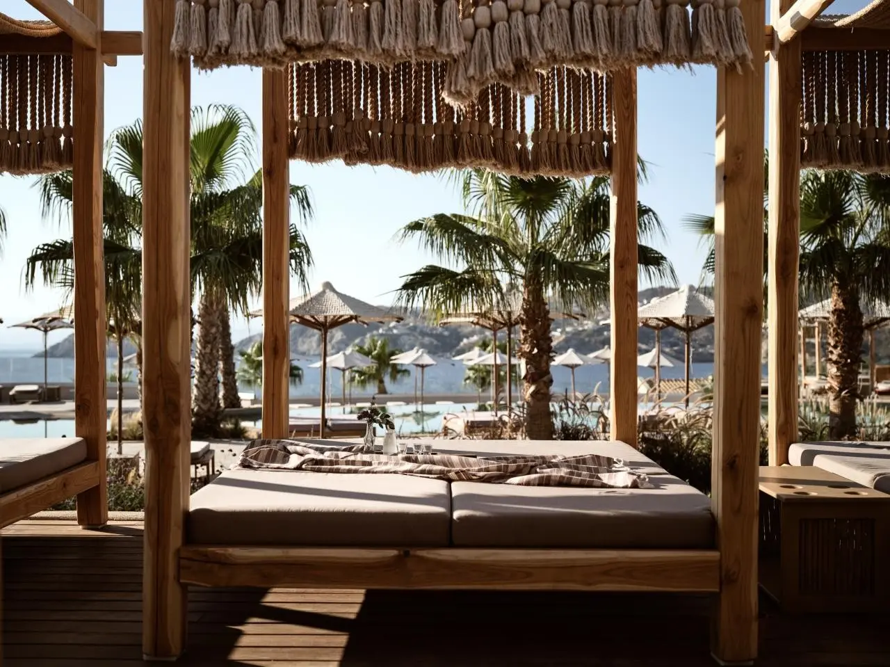 Plaża przy hotelu Seaside A Lifestyle Resort
