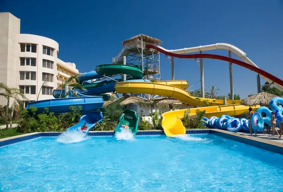 Basen w hotelu Sindbad Club