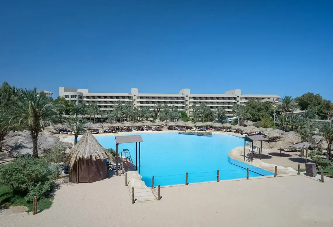 Basen w hotelu Sindbad Club